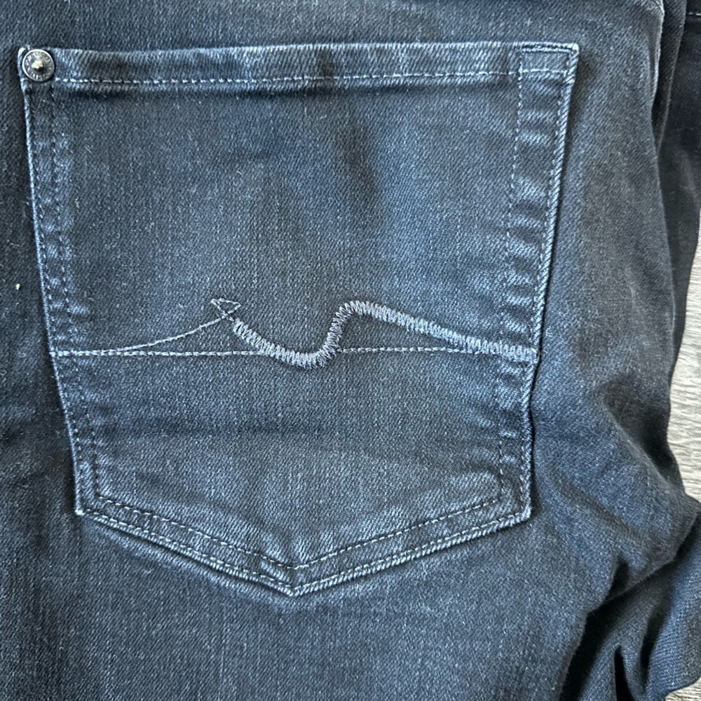 7 For All Mankind - Picture 8 of 13